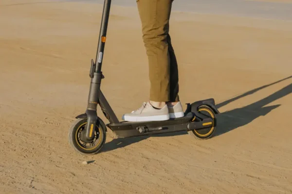 Segway - Max G2 Electric Kick Scooter Foldable w/ 43 Mile Range and 22 MPH Max Speed - Black - Image 13