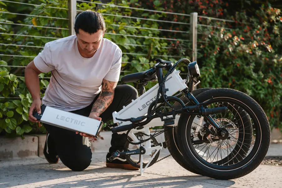 Lectric eBikes - XP Lite 2.0 Foldable eBike: 45 miles Max Operating Range & 20 mph Max Speed - Unisize - Arctic White - Image 8